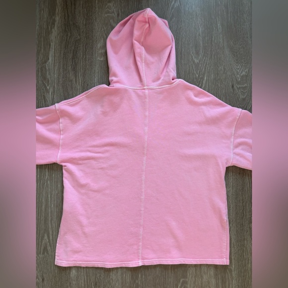 Old Navy Sporty Neon Pink‎ Hooded V-Neck Sweatshirt Size Small - Picture 3 of 9